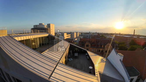 Drohnenaufnahme - ATIK: Arbeiten mit Schlossblick - attraktive Büroflächen im X-House am Hauptbahnhof - provisionsfrei