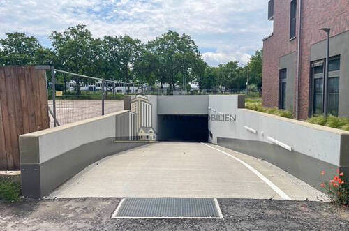 Einfahrt Tiefgarage - 