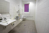 Barrierefreies WC - 