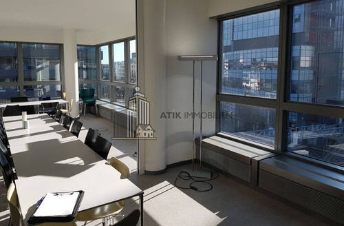 Innenansicht - ATIK: Zentrale Büroflächen in repräsentativen Büro- und Geschäftshaus