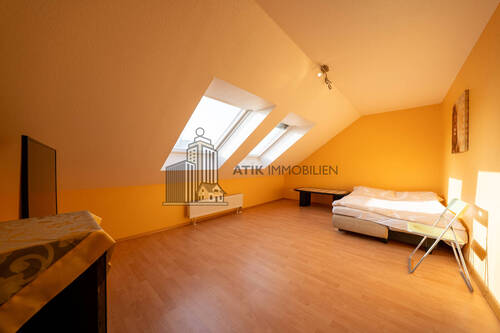 Schlafzimmer 1, DG - 