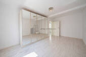 Schlafzimmer EG - 