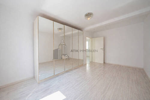 Schlafzimmer EG - 