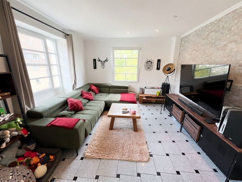 Wohnzimmer - Altbaucharme auf ca. 102 m² – stilvolle 3-Zimmer-Wohnung in Solingen-Wald