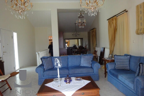 Foto - 9 Zimmer Einfamilienhaus in 