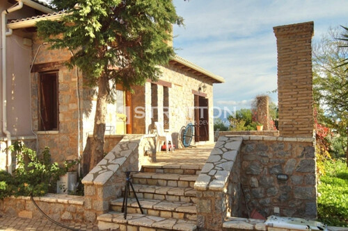 Foto - 9 Zimmer Einfamilienhaus in 