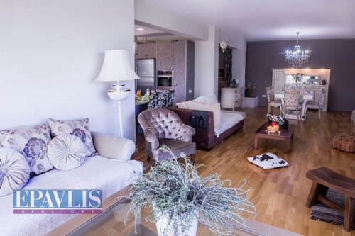 Foto - 12 Zimmer Einfamilienhaus zum Kaufen in 