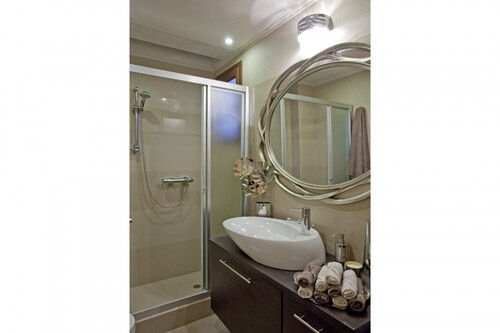 Foto - Haus Kaufen, , Vari- Varkiza (Athen Süd),