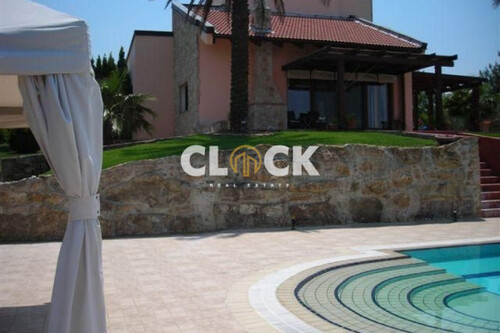 Foto - 8 Zimmer Einfamilienhaus in 