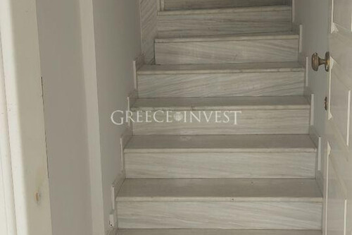 Foto - 6 Zimmer Etagenwohnung in 