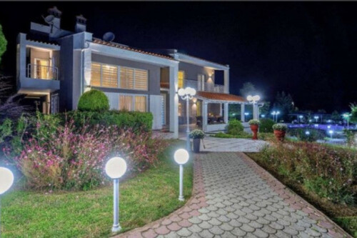 Foto - 9 Zimmer Einfamilienhaus in 