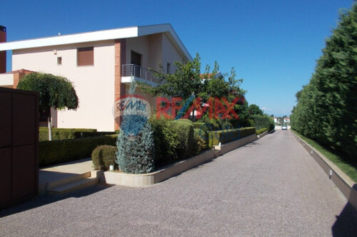 Foto - 9 Zimmer Einfamilienhaus zum Kaufen in 