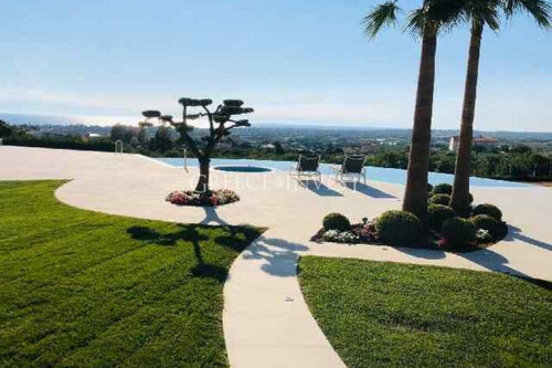 Foto - 12 Zimmer Einfamilienhaus in 