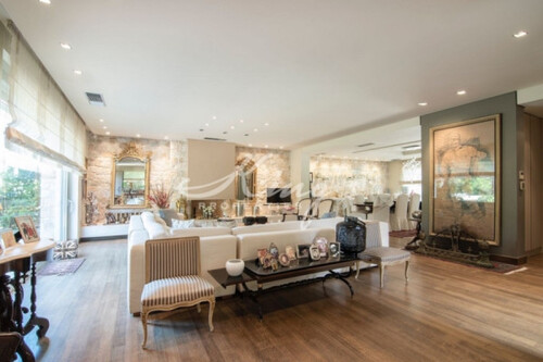 Foto - 11 Zimmer Einfamilienhaus in 