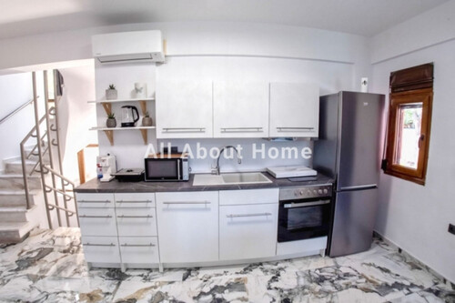 Foto - 8 Zimmer Etagenwohnung in 