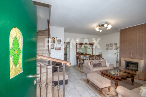 Foto - 7 Zimmer Einfamilienhaus in 