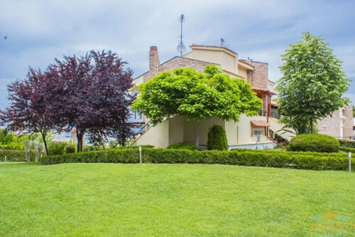 Foto - 7 Zimmer Einfamilienhaus in 