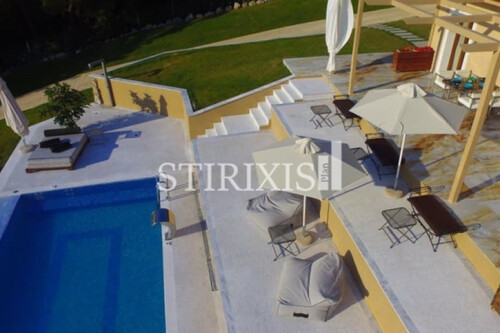 Foto - 10 Zimmer Einfamilienhaus in 