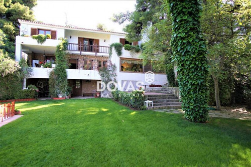 Foto - 9 Zimmer Einfamilienhaus in 