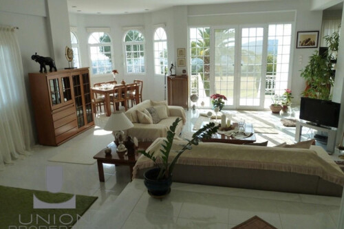 Foto - 8 Zimmer Einfamilienhaus in 