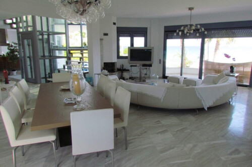 Foto - 12 Zimmer Einfamilienhaus in 