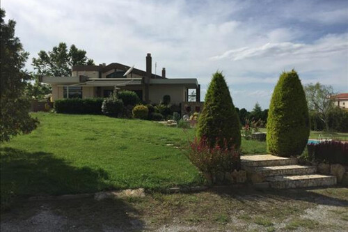 Foto - 12 Zimmer Einfamilienhaus zum Kaufen in 