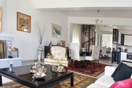 Foto - 7 Zimmer Einfamilienhaus in 