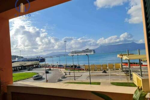 Foto - 6 Zimmer Etagenwohnung in 