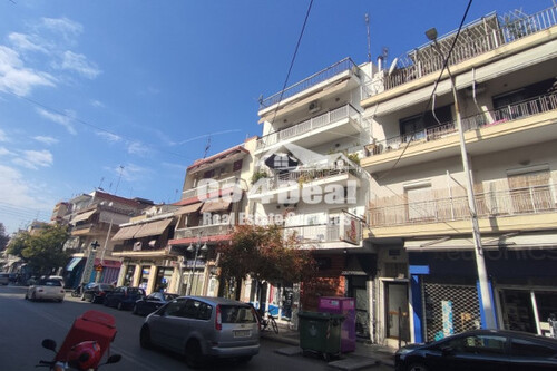 Foto - 4 Zimmer Etagenwohnung in 