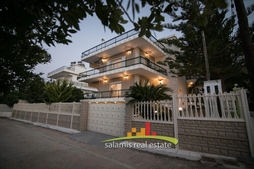 Foto - 7 Zimmer Einfamilienhaus in 