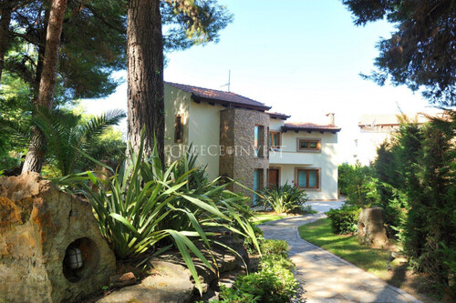 Foto - 11 Zimmer Einfamilienhaus in 