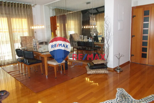 Foto - 6 Zimmer Etagenwohnung in 