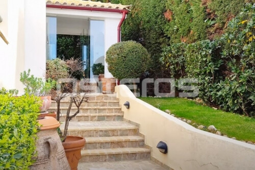 Foto - 9 Zimmer Einfamilienhaus zum Kaufen in 