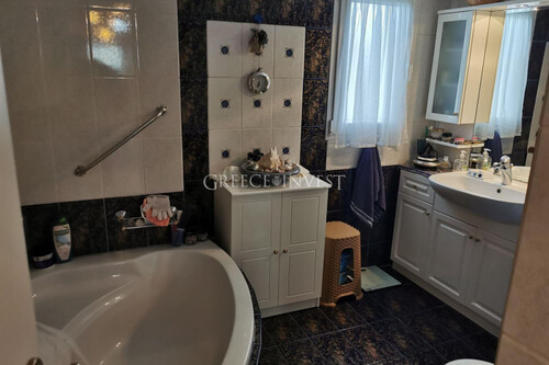 Foto - 5 Zimmer Etagenwohnung in 