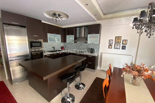 Foto - 5 Zimmer Etagenwohnung in 