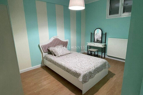 Foto - 6 Zimmer Etagenwohnung in 