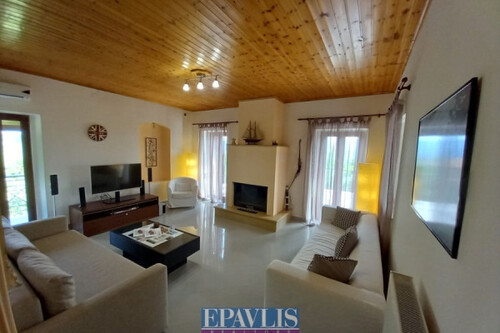 Foto - 8 Zimmer Einfamilienhaus in 