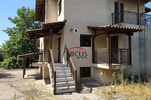 Foto - 6 Zimmer Etagenwohnung in 