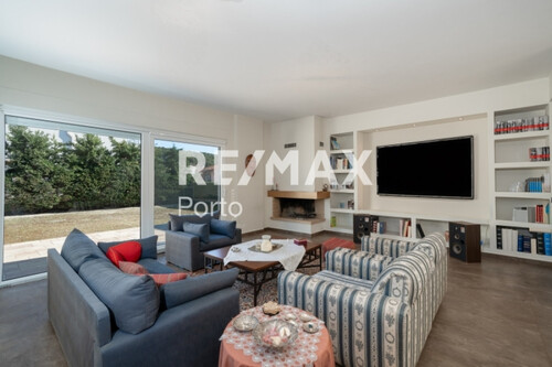 Foto - 12 Zimmer Einfamilienhaus zum Kaufen in 