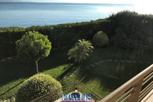 Foto - Haus Kaufen, , Aigio (Achaia), - ca.&nbsp; 1.280,00&nbsp;m&sup2;