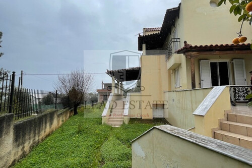 Foto - 7 Zimmer Einfamilienhaus in 