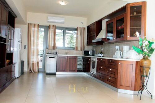 Foto - 6 Zimmer Etagenwohnung in 