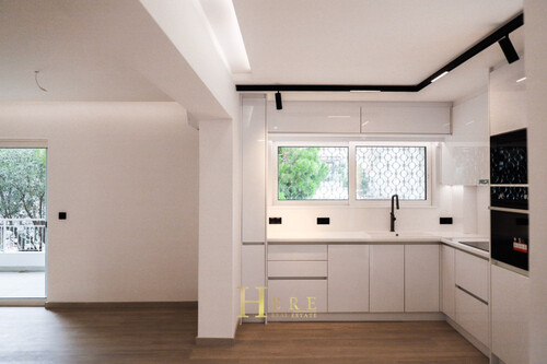 Foto - 6 Zimmer Etagenwohnung in 