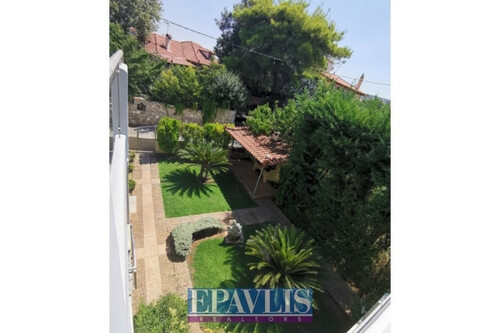 Foto - 7 Zimmer Etagenwohnung in 