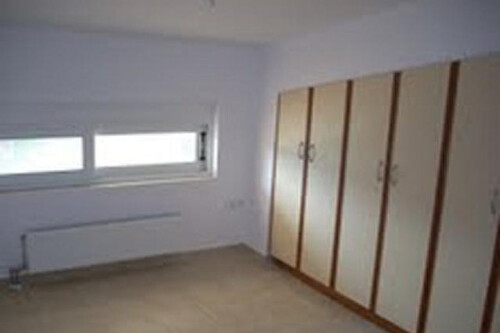 Foto - 8 Zimmer Einfamilienhaus in 