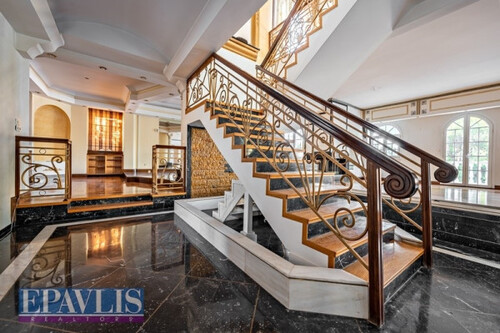 Foto - 11 Zimmer Einfamilienhaus in 