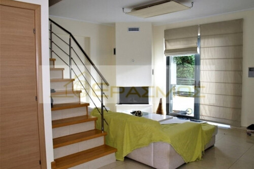 Foto - 7 Zimmer Einfamilienhaus in 