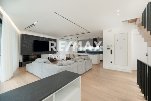 Foto - 8 Zimmer Einfamilienhaus in 