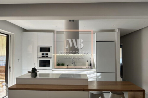 Foto - 6 Zimmer Etagenwohnung in 