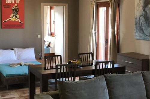 Foto - 4 Zimmer Etagenwohnung in 